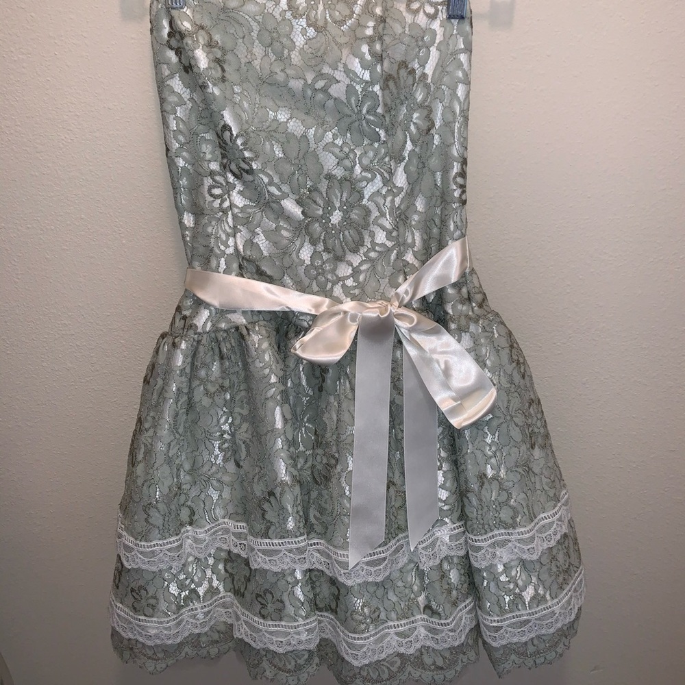 A dress perfect for homecomings and formals!